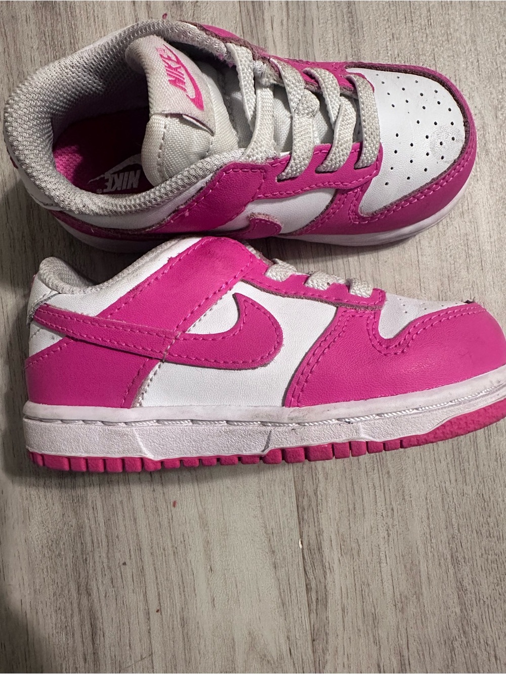 Nike Kids Hot Pink and White Low-Top Sneakers